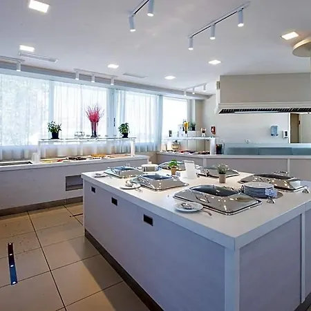 Marelen Zakynthos Hotel 4*