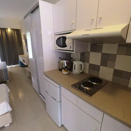 Marelen Zakynthos Отель Каламакион