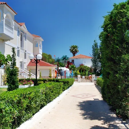 Marelen Zakynthos Каламакион